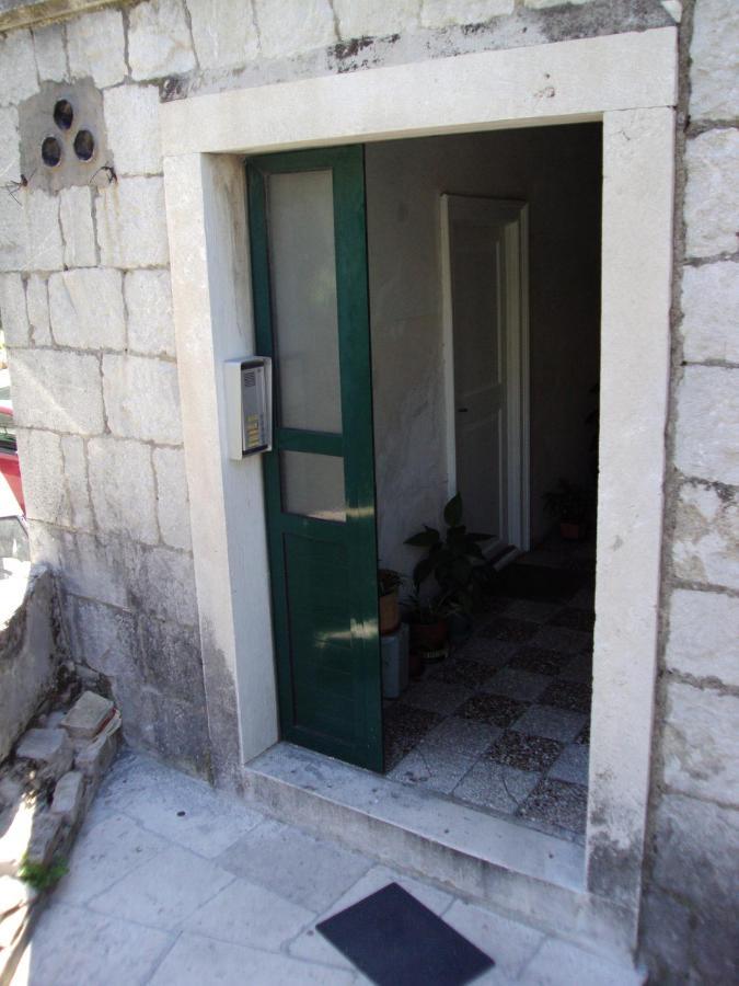 Studio Apartment Sretna Split Dış mekan fotoğraf