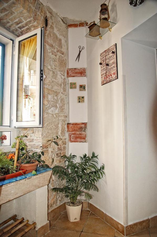 Studio Apartment Sretna Split Dış mekan fotoğraf